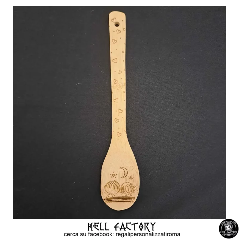 Cucchiaio in legno personalizzato